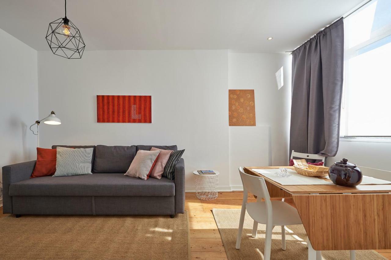 Charming Em Belém-books&canvas Appartement *